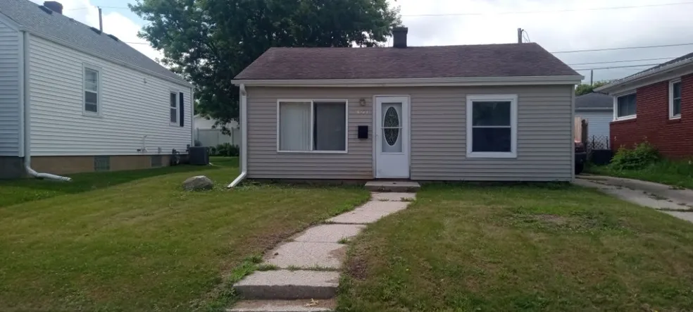 $1,995 - 2 Bedroom 1 Bathroom Single-family Home In Racine, WI